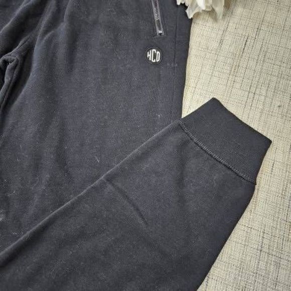 NWT Hollister HCO‎ Zipper Pocket Soft Joggers Black Size Extra Small - Picture 2 of 7